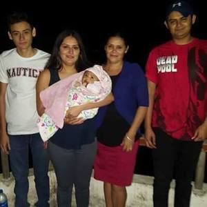 Meet your Posher, Carla